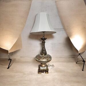 Vintage HOLLYWOOD REGENCY Italy Flowered Glass Gilded Brass Table Lamp 50s MCM